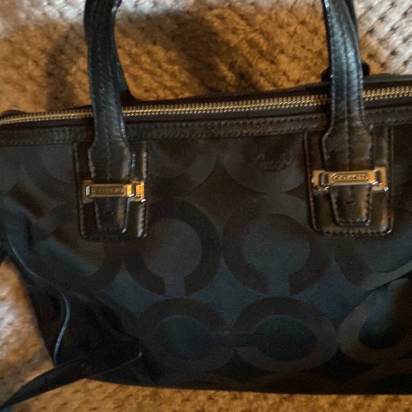 Coach purse and wallet $100 black like new inside and out - Picture 2 of 7